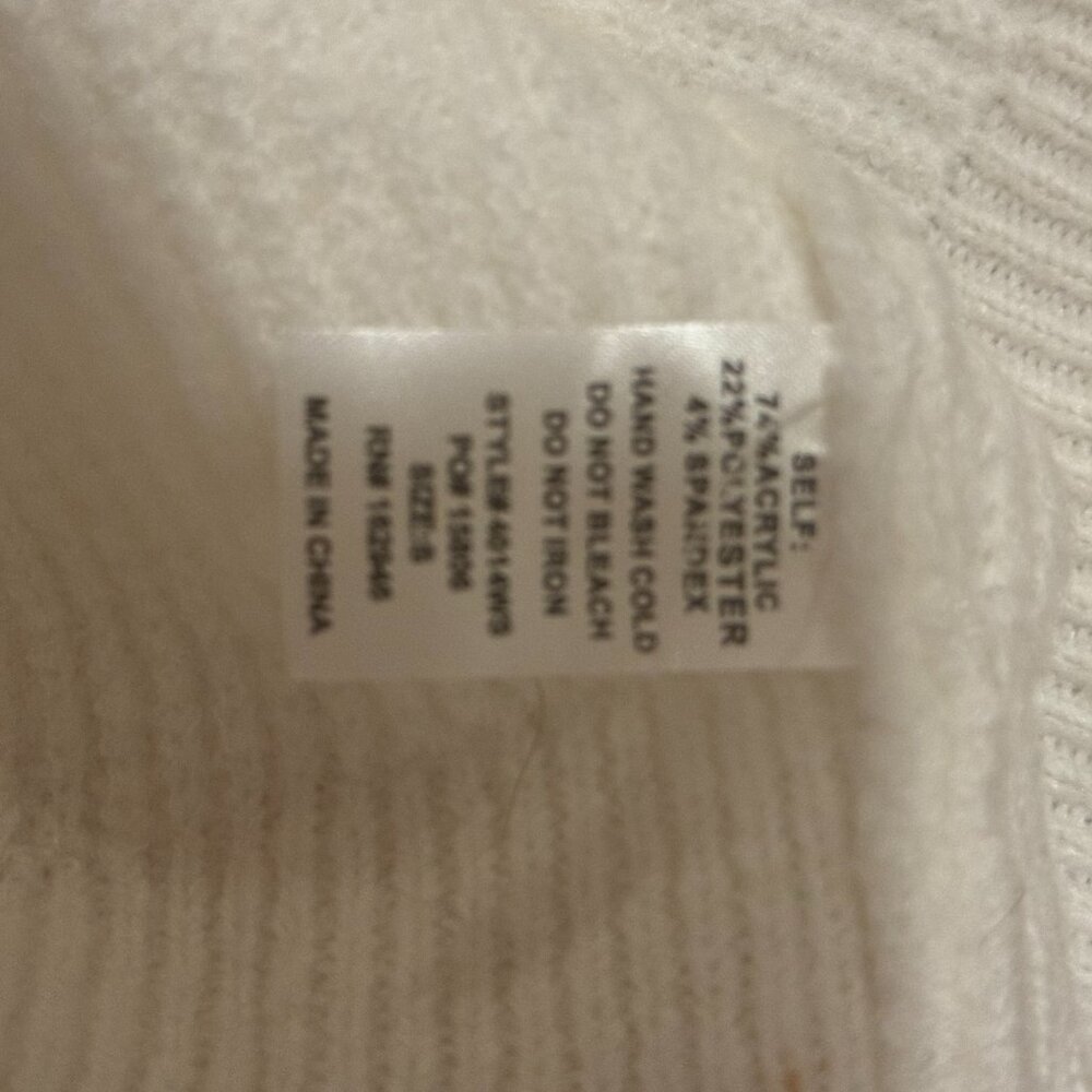 Pinch V-Neck Sweater – Size Small – Cream - Picture 5 of 5